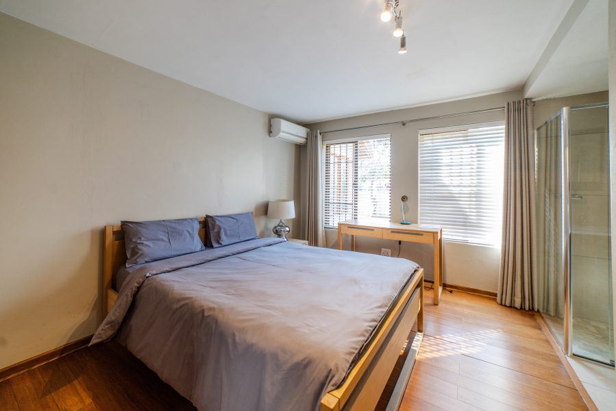 To Let 5 Bedroom Property for Rent in Magaliessig Gauteng