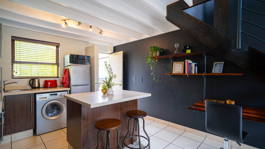 1 Bedroom Property for Sale in Fourways Gauteng