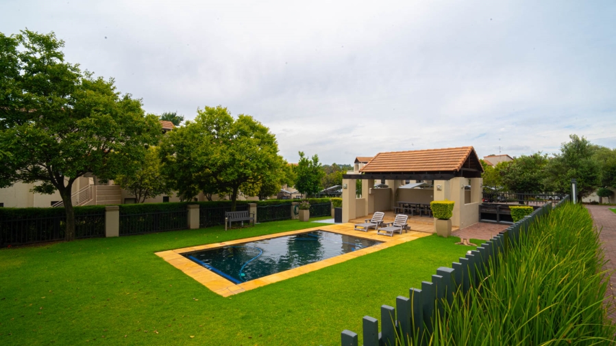 1 Bedroom Property for Sale in Fourways Gauteng