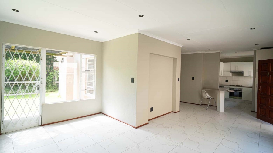 3 Bedroom Property for Sale in Douglasdale Gauteng