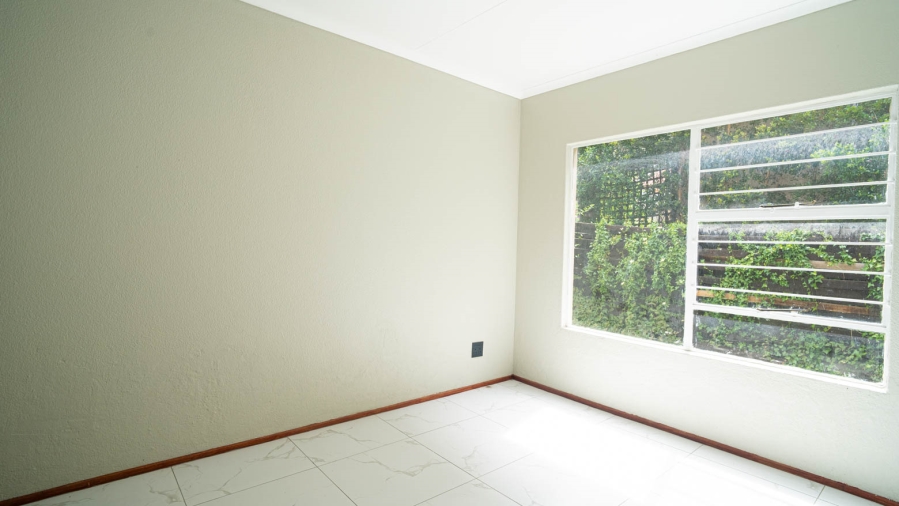 3 Bedroom Property for Sale in Douglasdale Gauteng