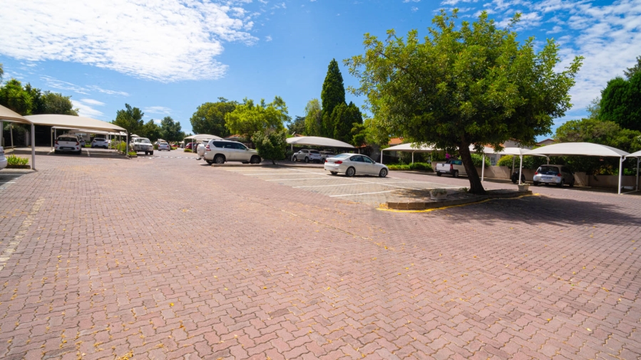 3 Bedroom Property for Sale in Douglasdale Gauteng