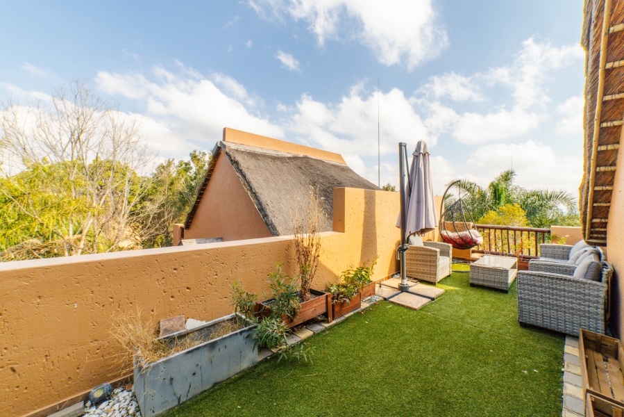 2 Bedroom Property for Sale in Douglasdale Gauteng