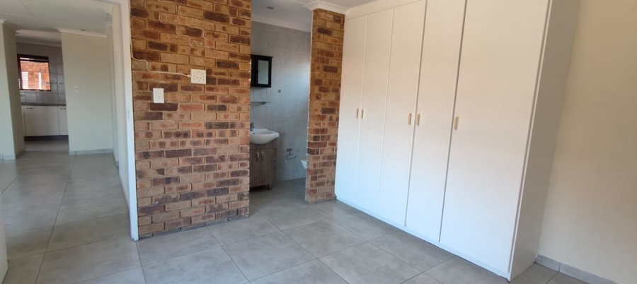 2 Bedroom Property for Sale in Rangeview Gauteng