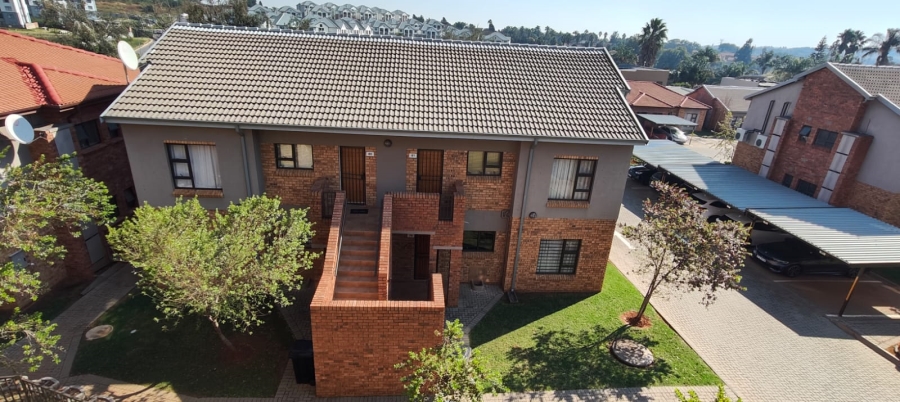 2 Bedroom Property for Sale in Wilgeheuwel Gauteng
