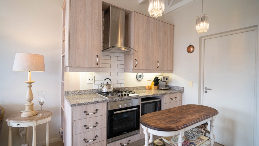 To Let 2 Bedroom Property for Rent in Broadacres Gauteng