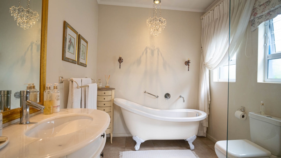 To Let 2 Bedroom Property for Rent in Broadacres Gauteng