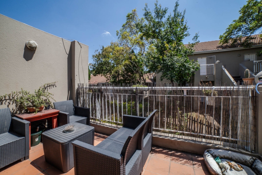 2 Bedroom Property for Sale in Douglasdale Gauteng