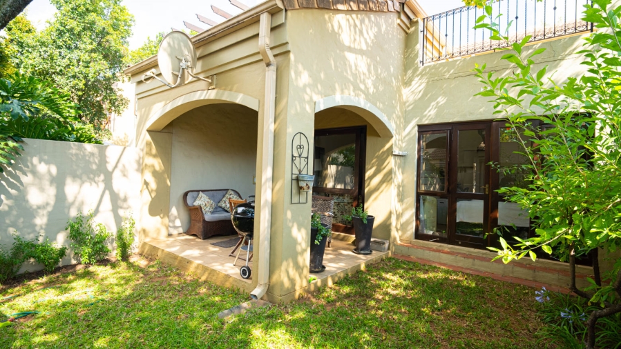 To Let 2 Bedroom Property for Rent in Lonehill Gauteng