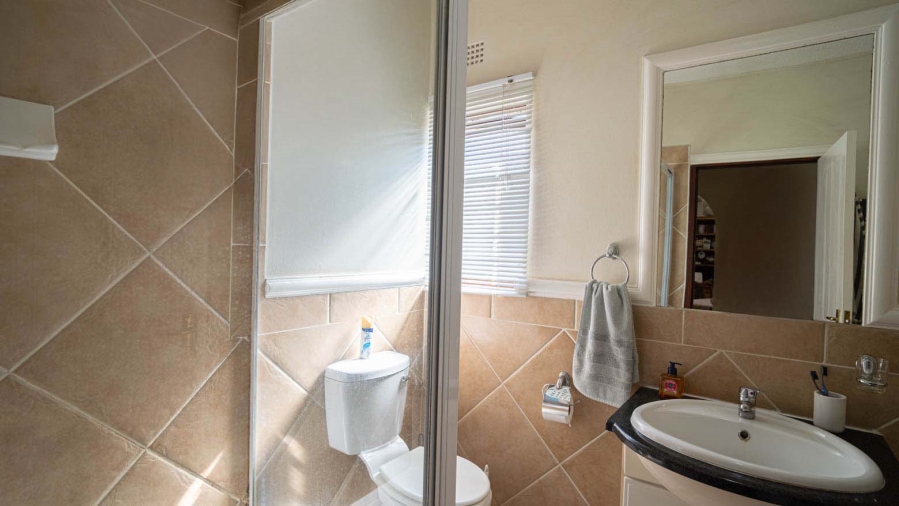 To Let 2 Bedroom Property for Rent in Lonehill Gauteng