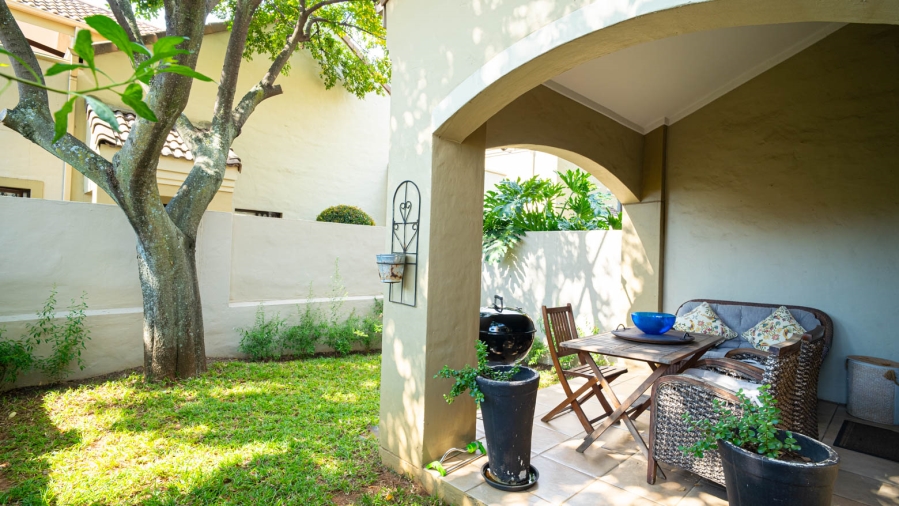 To Let 2 Bedroom Property for Rent in Lonehill Gauteng