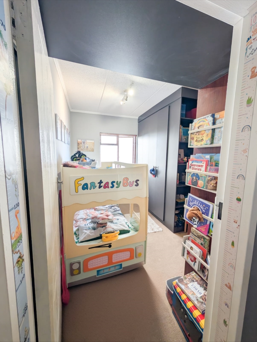 2 Bedroom Property for Sale in Homes Haven Gauteng