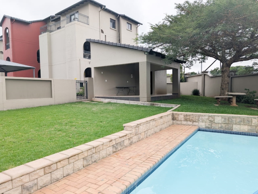 2 Bedroom Property for Sale in Homes Haven Gauteng