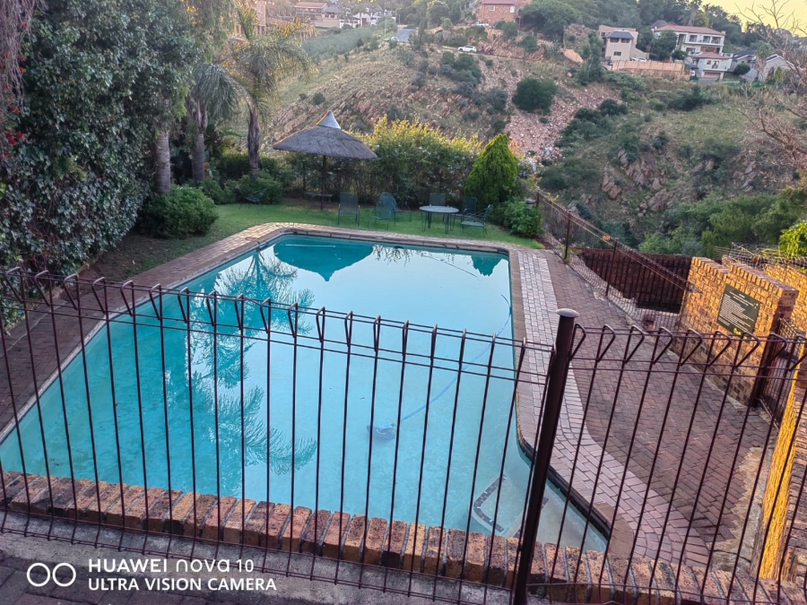 To Let 3 Bedroom Property for Rent in Breaunanda Gauteng