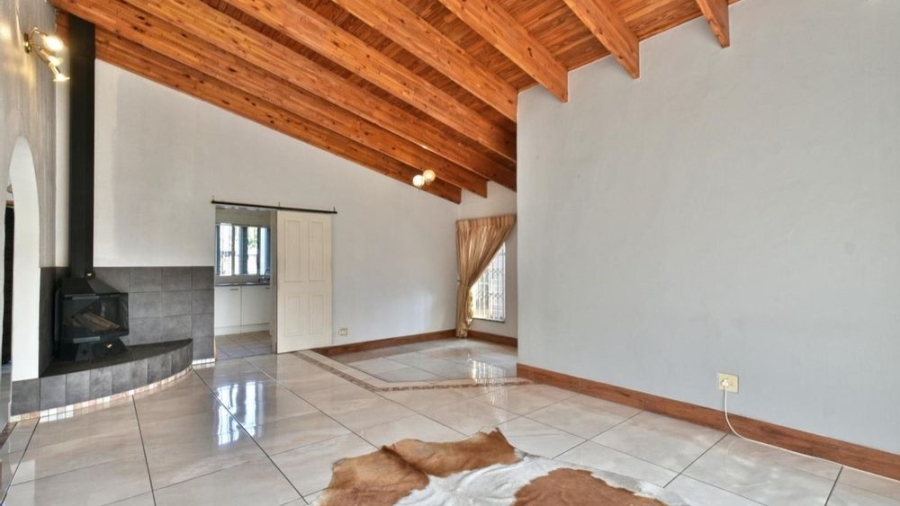 4 Bedroom Property for Sale in Brackenhurst Gauteng