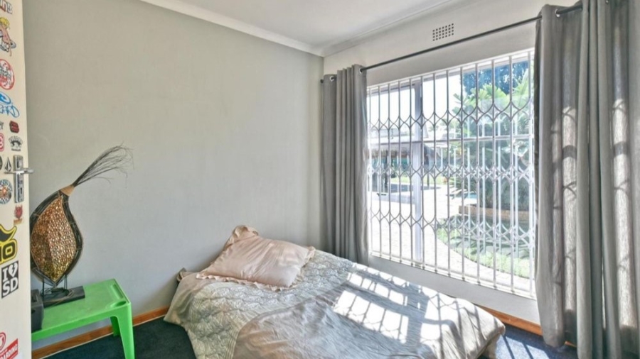 4 Bedroom Property for Sale in Brackenhurst Gauteng