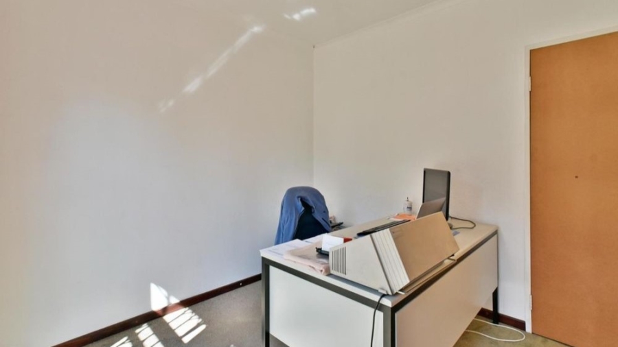 4 Bedroom Property for Sale in Brackenhurst Gauteng