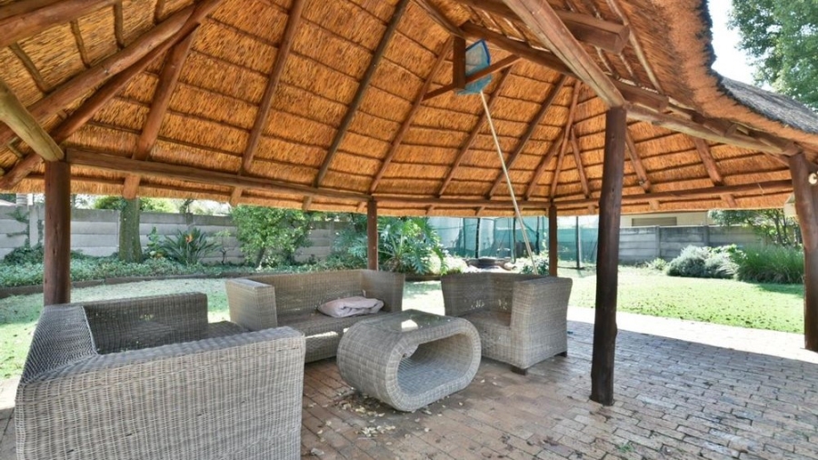 4 Bedroom Property for Sale in Brackenhurst Gauteng