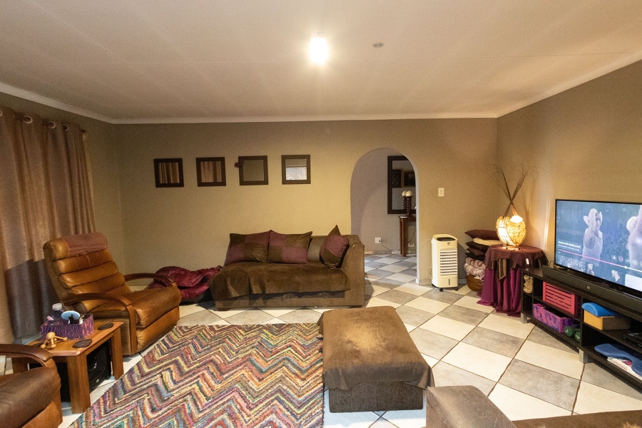 Commercial Property for Sale in Bredell Gauteng