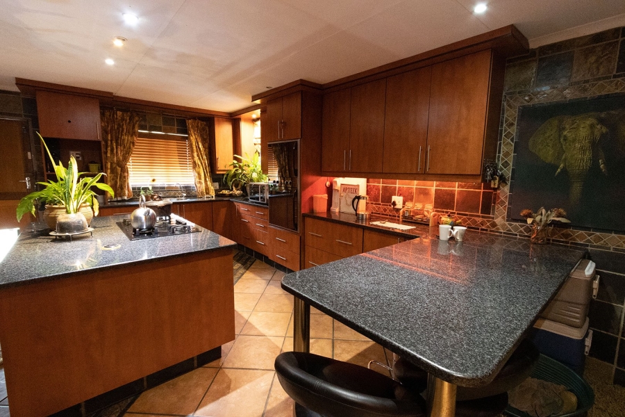 Commercial Property for Sale in Bredell Gauteng