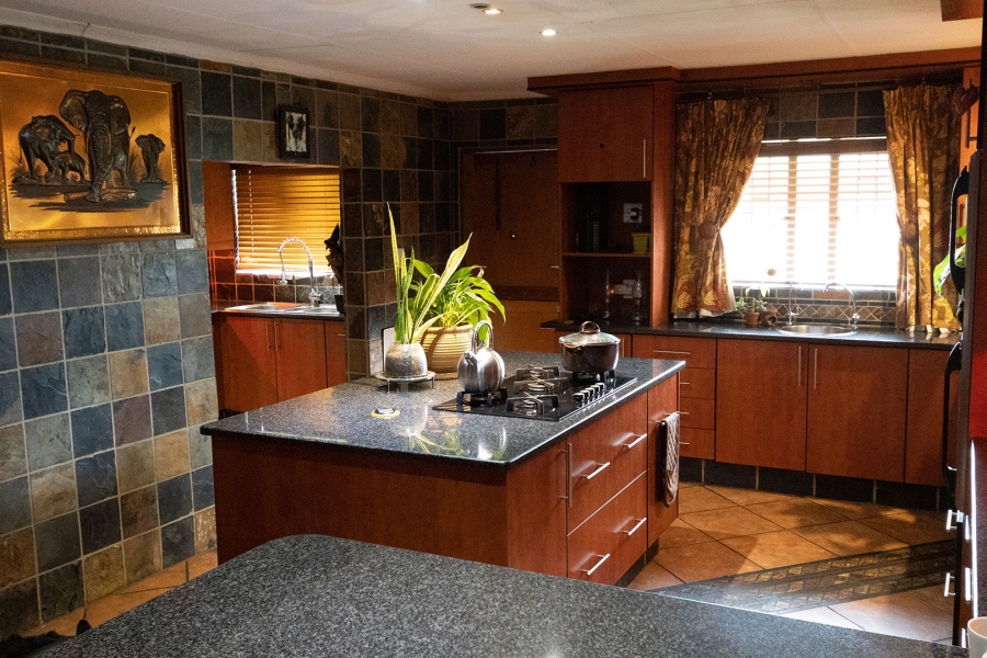 Commercial Property for Sale in Bredell Gauteng