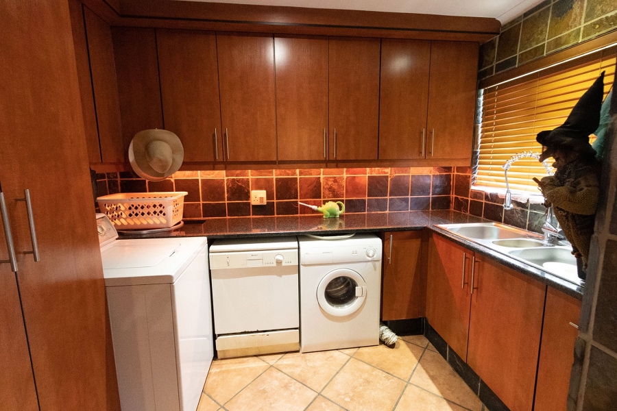 Commercial Property for Sale in Bredell Gauteng