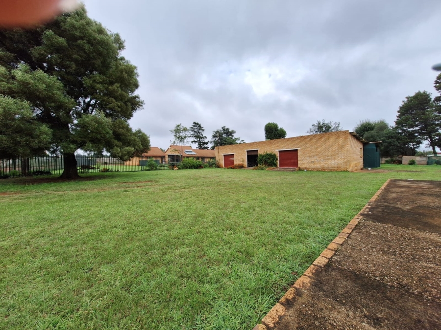 Commercial Property for Sale in Bredell Gauteng