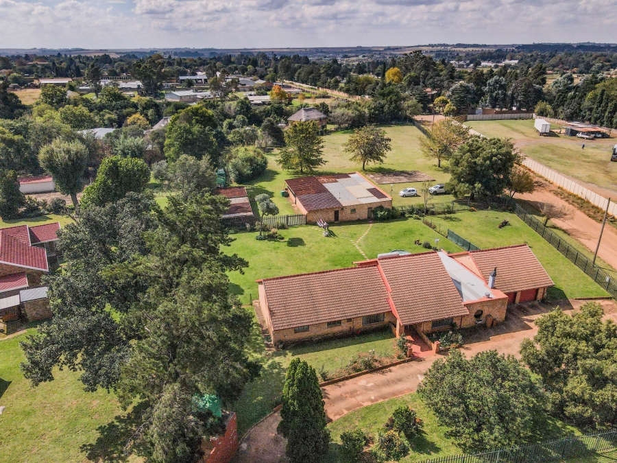 Commercial Property for Sale in Bredell Gauteng