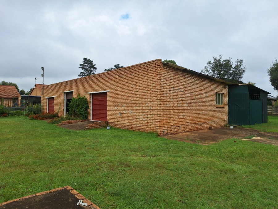 Commercial Property for Sale in Bredell Gauteng