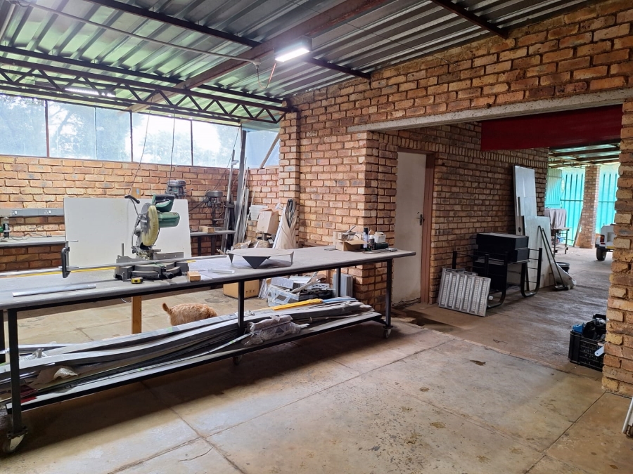 Commercial Property for Sale in Bredell Gauteng