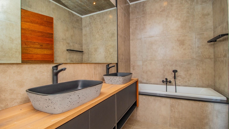 2 Bedroom Property for Sale in Benoni AH Gauteng