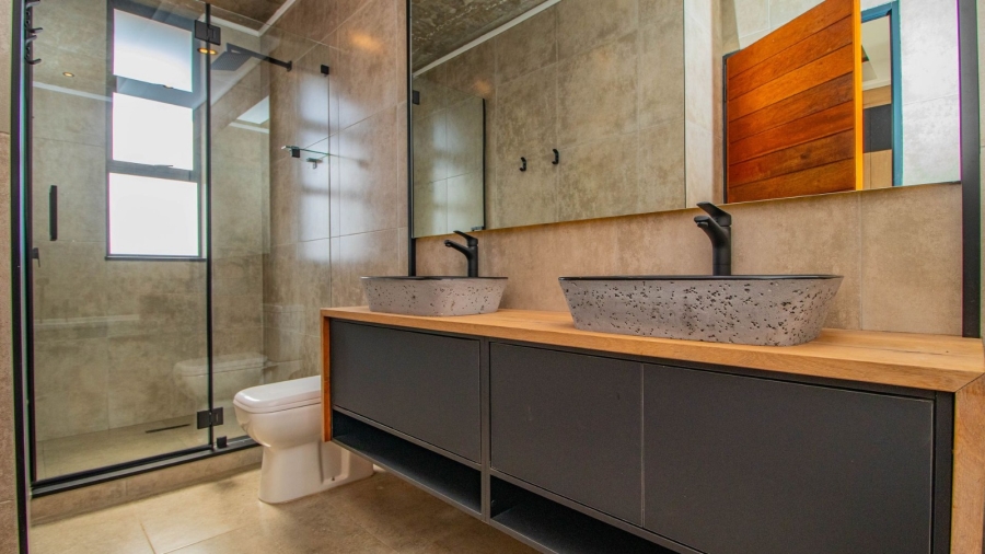 2 Bedroom Property for Sale in Benoni AH Gauteng