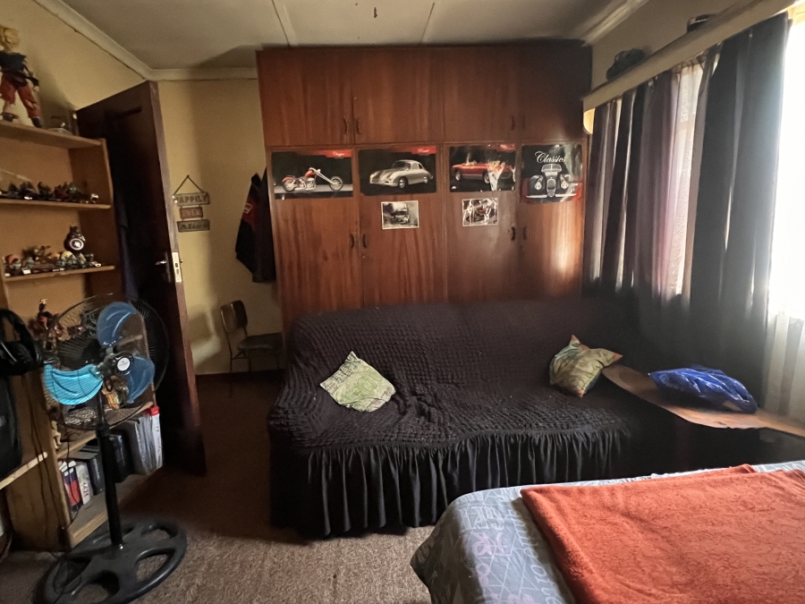 4 Bedroom Property for Sale in Vanderbijlpark CW 1 Gauteng