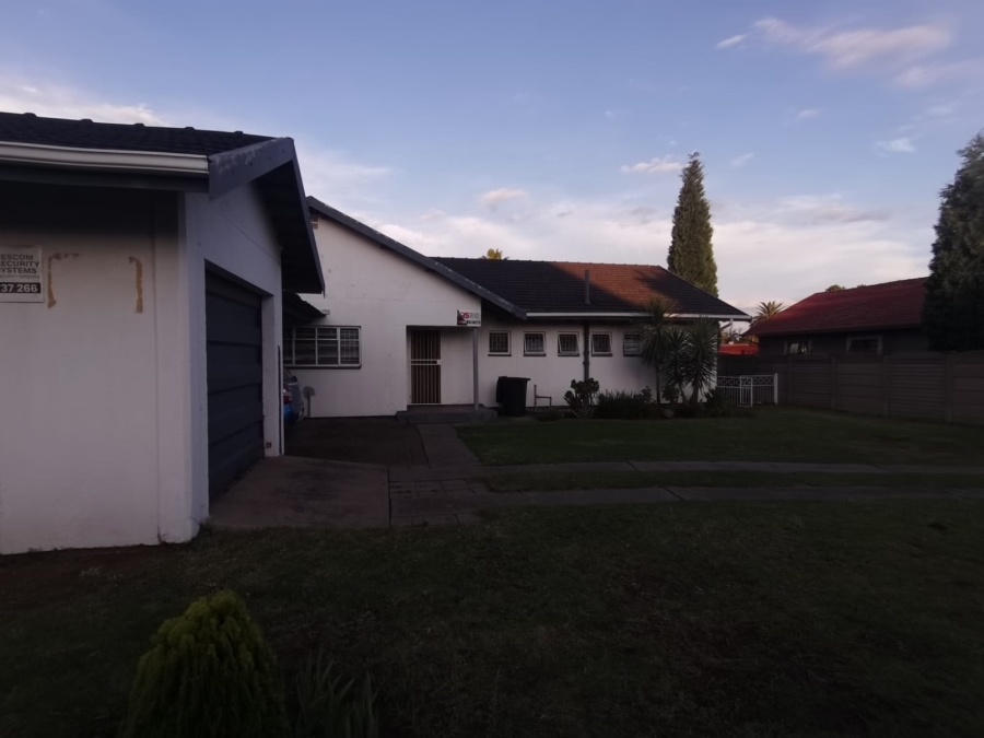 3 Bedroom Property for Sale in Vanderbijlpark SE 1 Gauteng