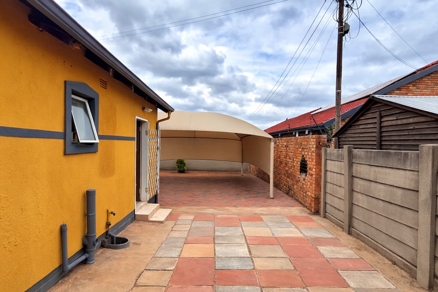 To Let 2 Bedroom Property for Rent in Bergsig Gauteng