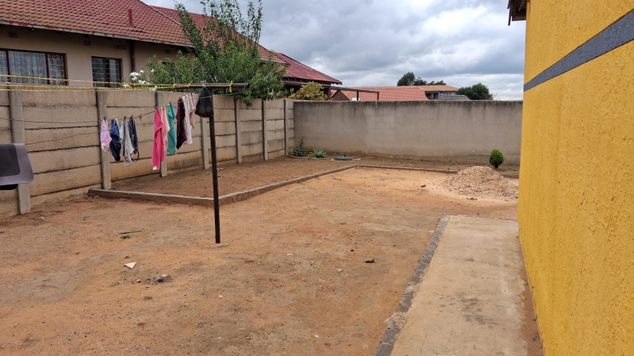 To Let 2 Bedroom Property for Rent in Bergsig Gauteng