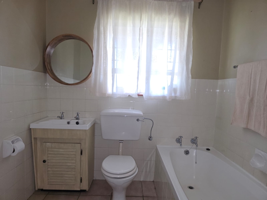 2 Bedroom Property for Sale in Noordheuwel Gauteng