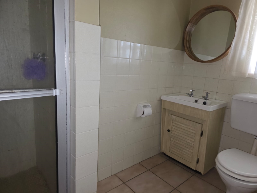 2 Bedroom Property for Sale in Noordheuwel Gauteng