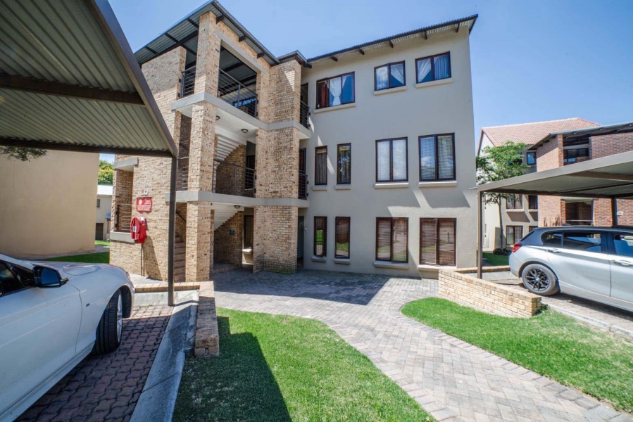 2 Bedroom Property for Sale in Carlswald Gauteng