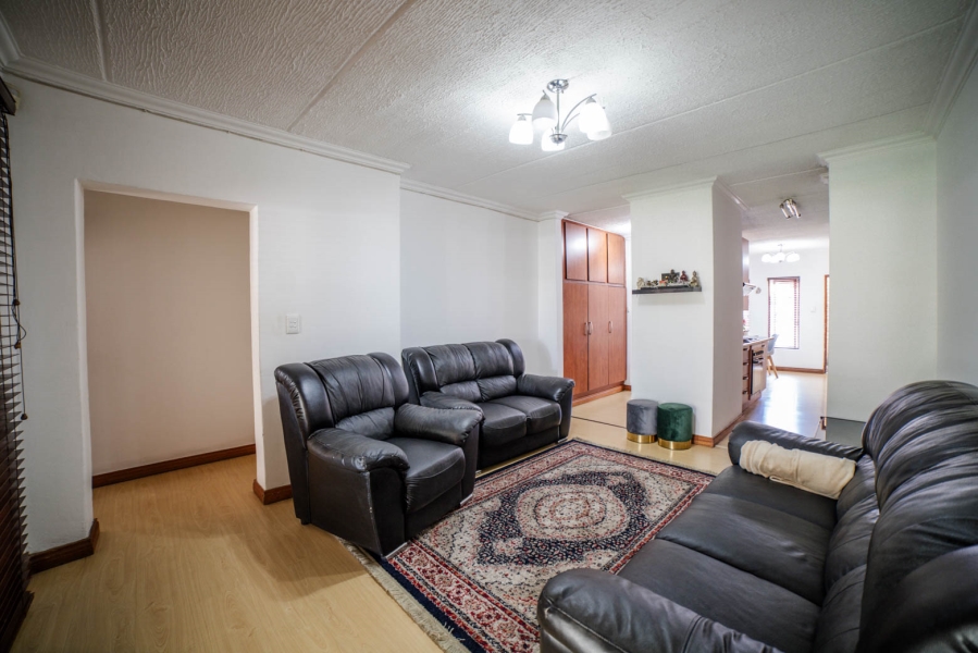 2 Bedroom Property for Sale in Carlswald Gauteng