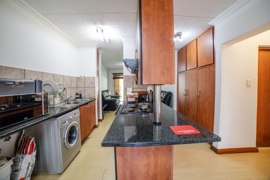 2 Bedroom Property for Sale in Carlswald Gauteng