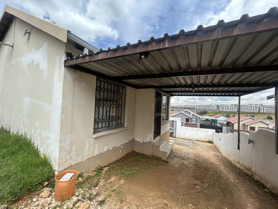 3 Bedroom Property for Sale in Fleurhof Gauteng