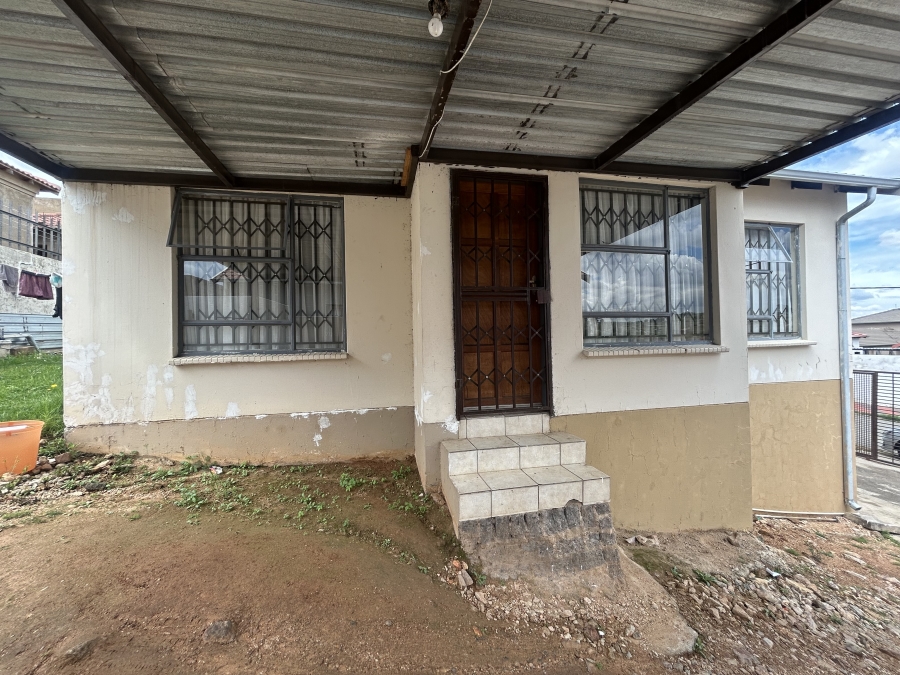 3 Bedroom Property for Sale in Fleurhof Gauteng