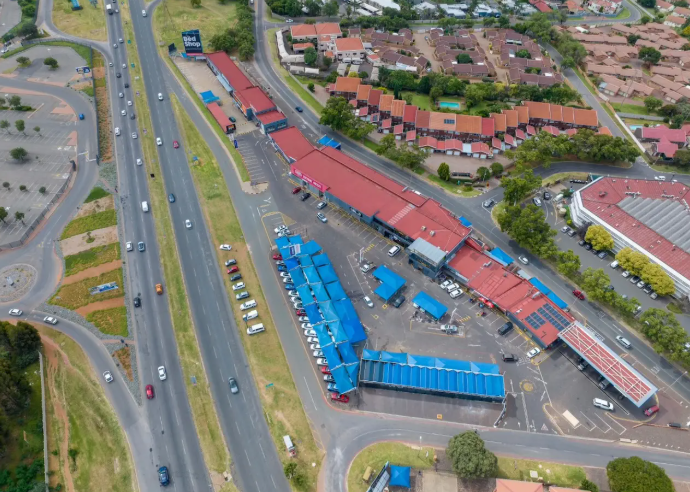 To Let commercial Property for Rent in Helderkruin Gauteng