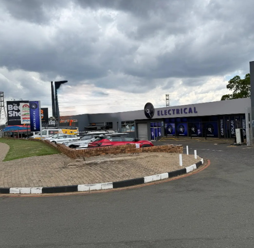 To Let commercial Property for Rent in Helderkruin Gauteng