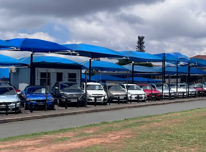 To Let commercial Property for Rent in Helderkruin Gauteng