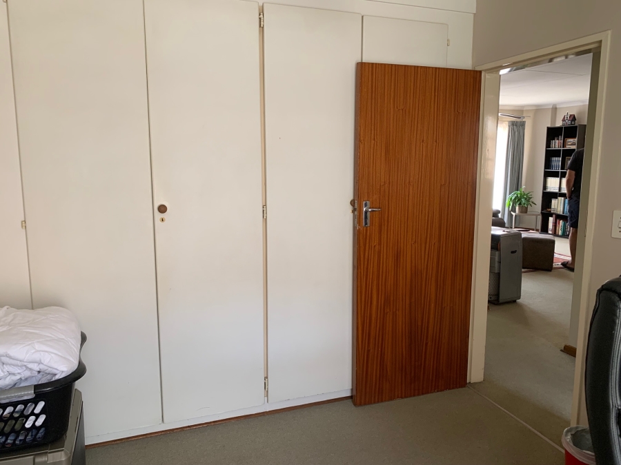 2 Bedroom Property for Sale in Die Wilgers Gauteng