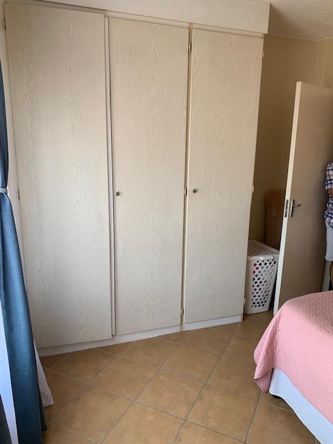 2 Bedroom Property for Sale in Die Hoewes Gauteng