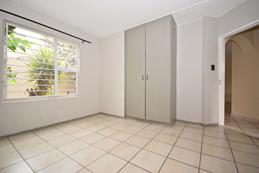 2 Bedroom Property for Sale in Bromhof Gauteng