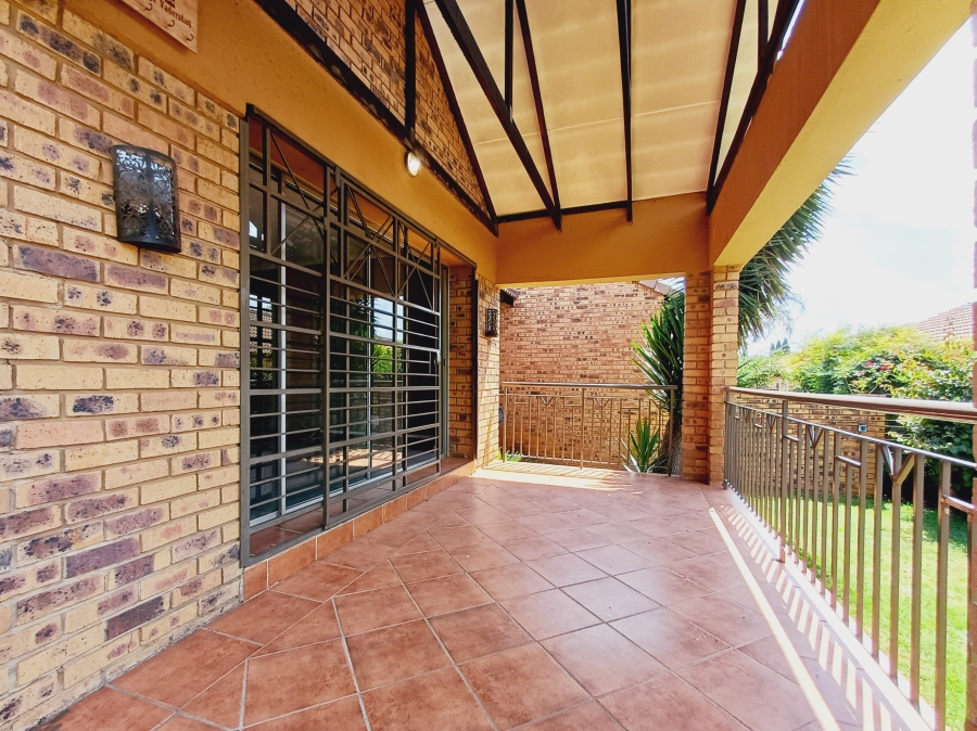 3 Bedroom Property for Sale in Moreleta Park Gauteng